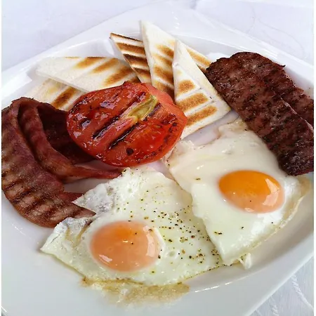 Michelangelo بييلا