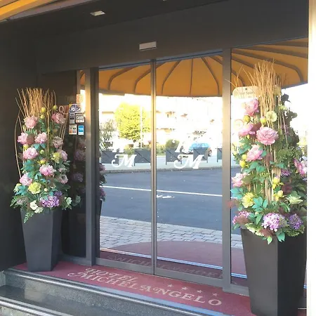 Hotel Michelangelo 4*
