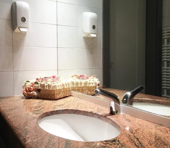 Michelangelo 4* Biella